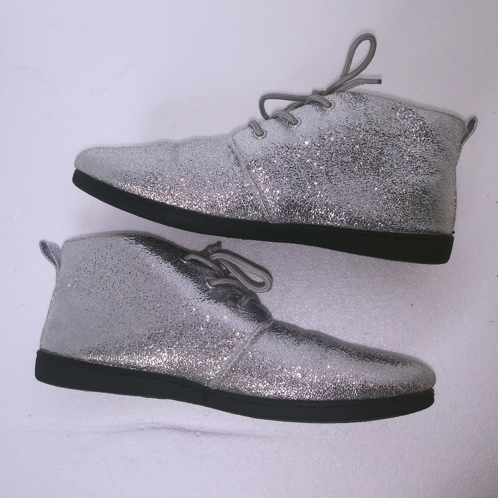 Women's Rogue Metallic Shoes